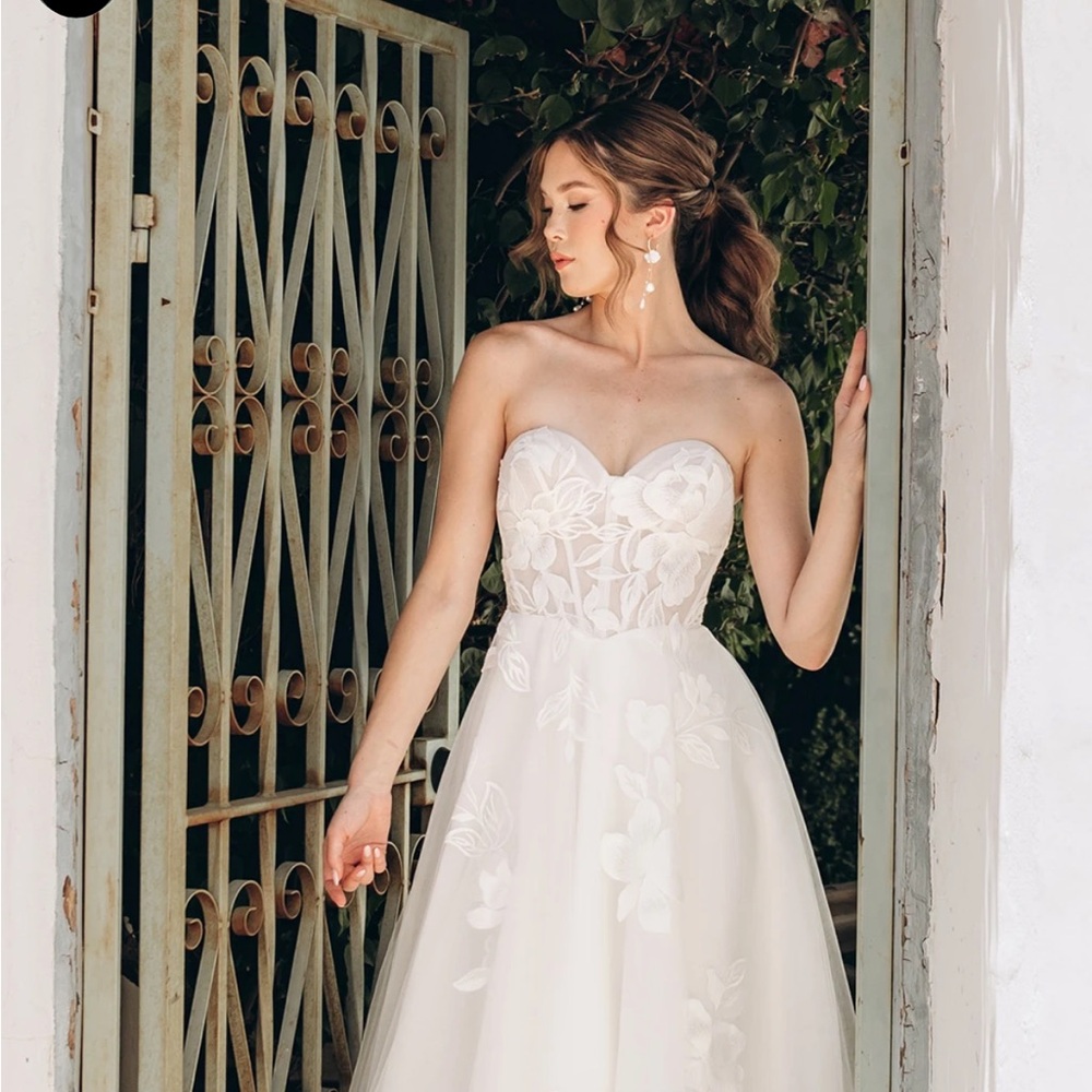 Stella York new with tags, never worn. Size 12. Chic Strapless Ivory Gown - Picture 3 of 12